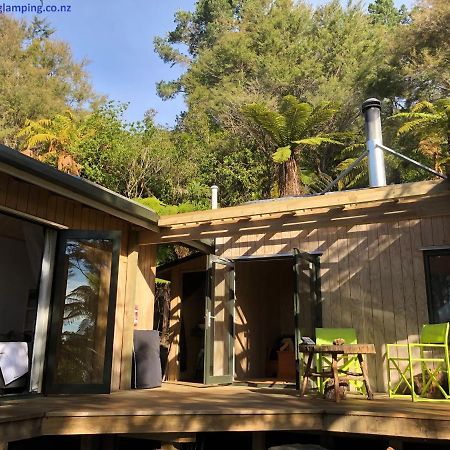 Hotel Golden Bay Glamping Takaka Esterno foto