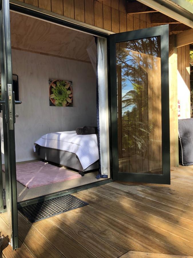 Hotel Golden Bay Glamping Takaka Esterno foto