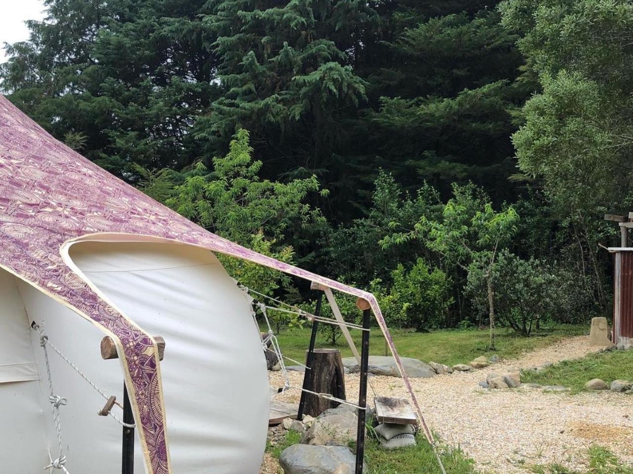 Hotel Golden Bay Glamping Takaka Esterno foto